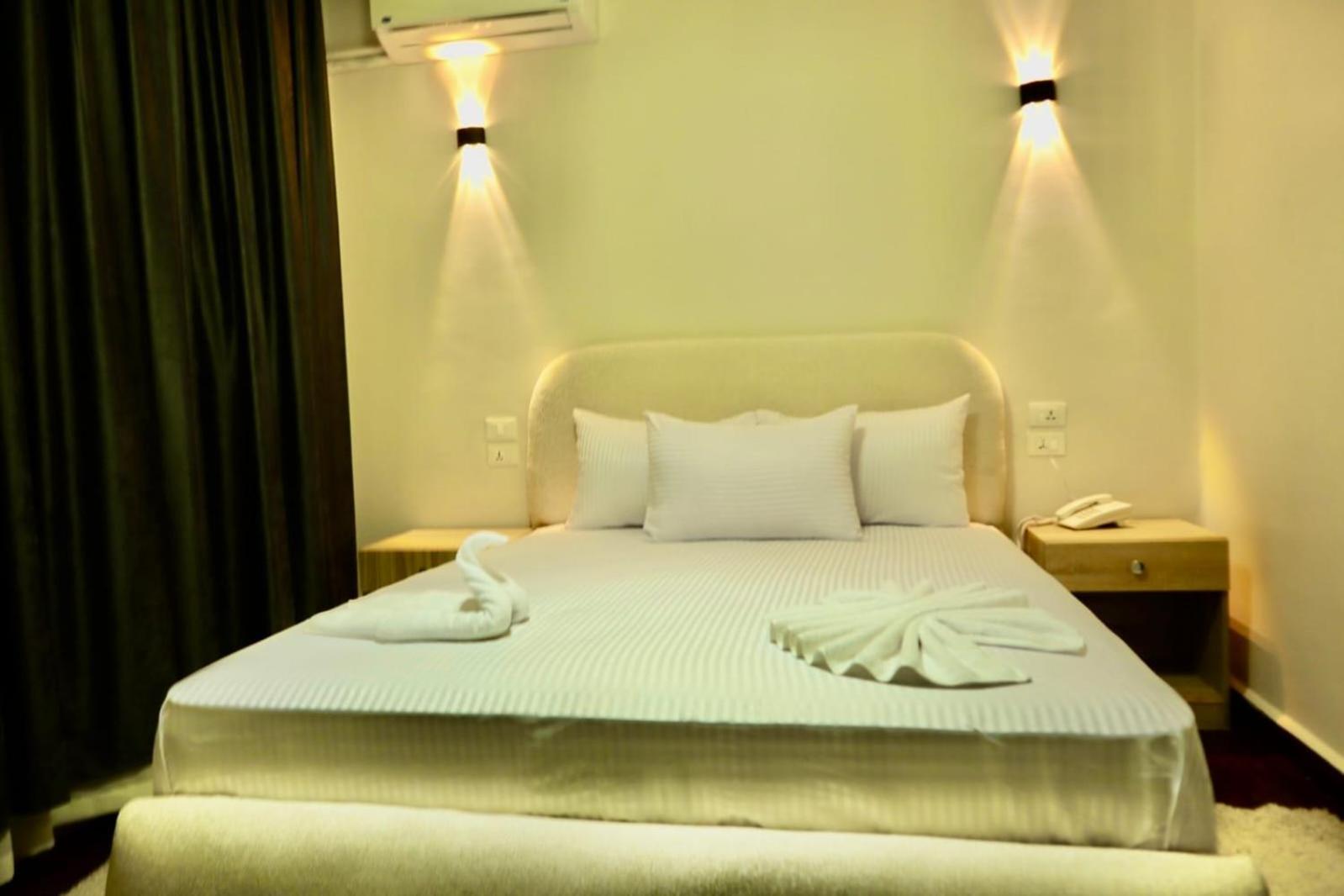 Triple Garden View Hotel カイロ エクステリア 写真