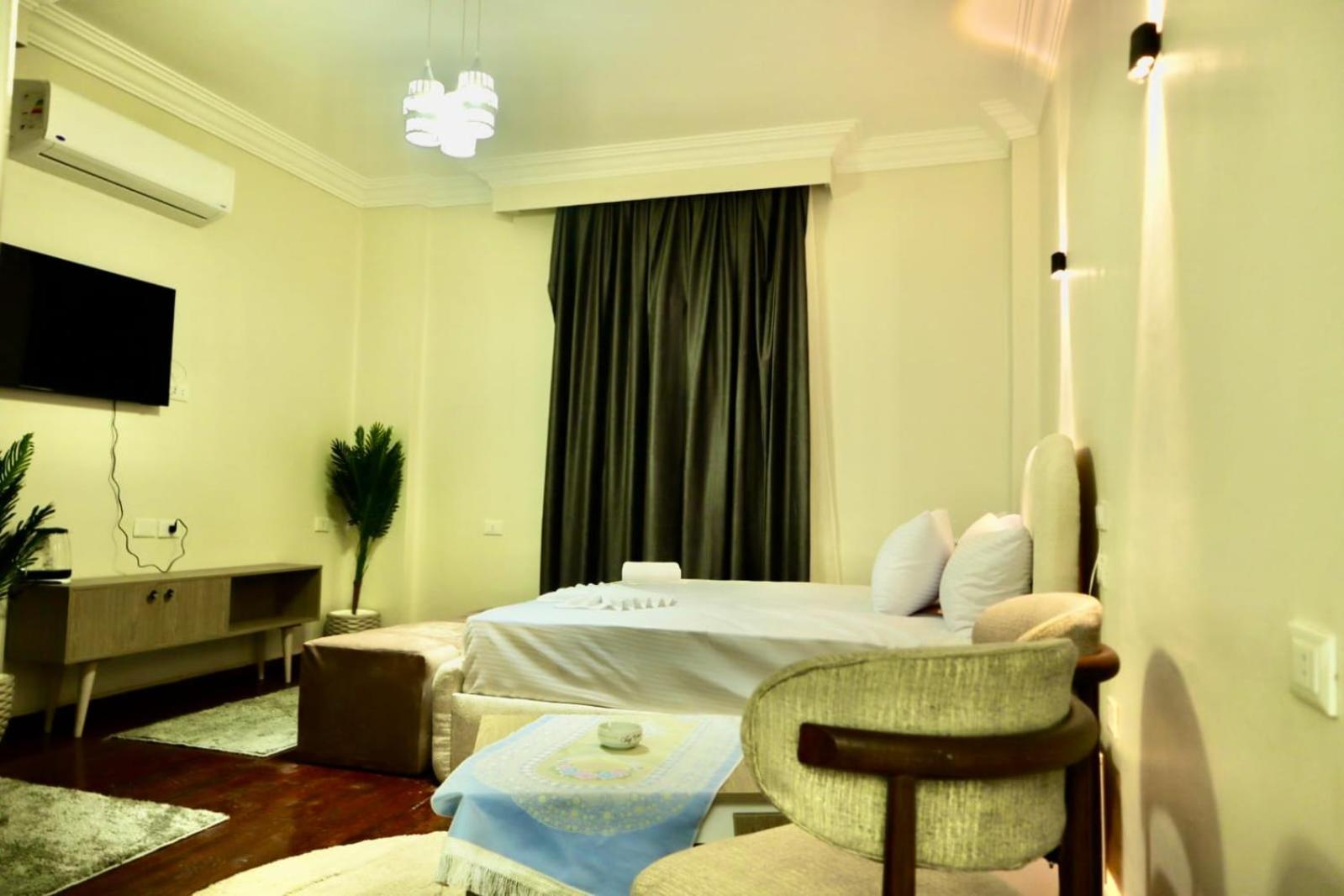 Triple Garden View Hotel カイロ エクステリア 写真