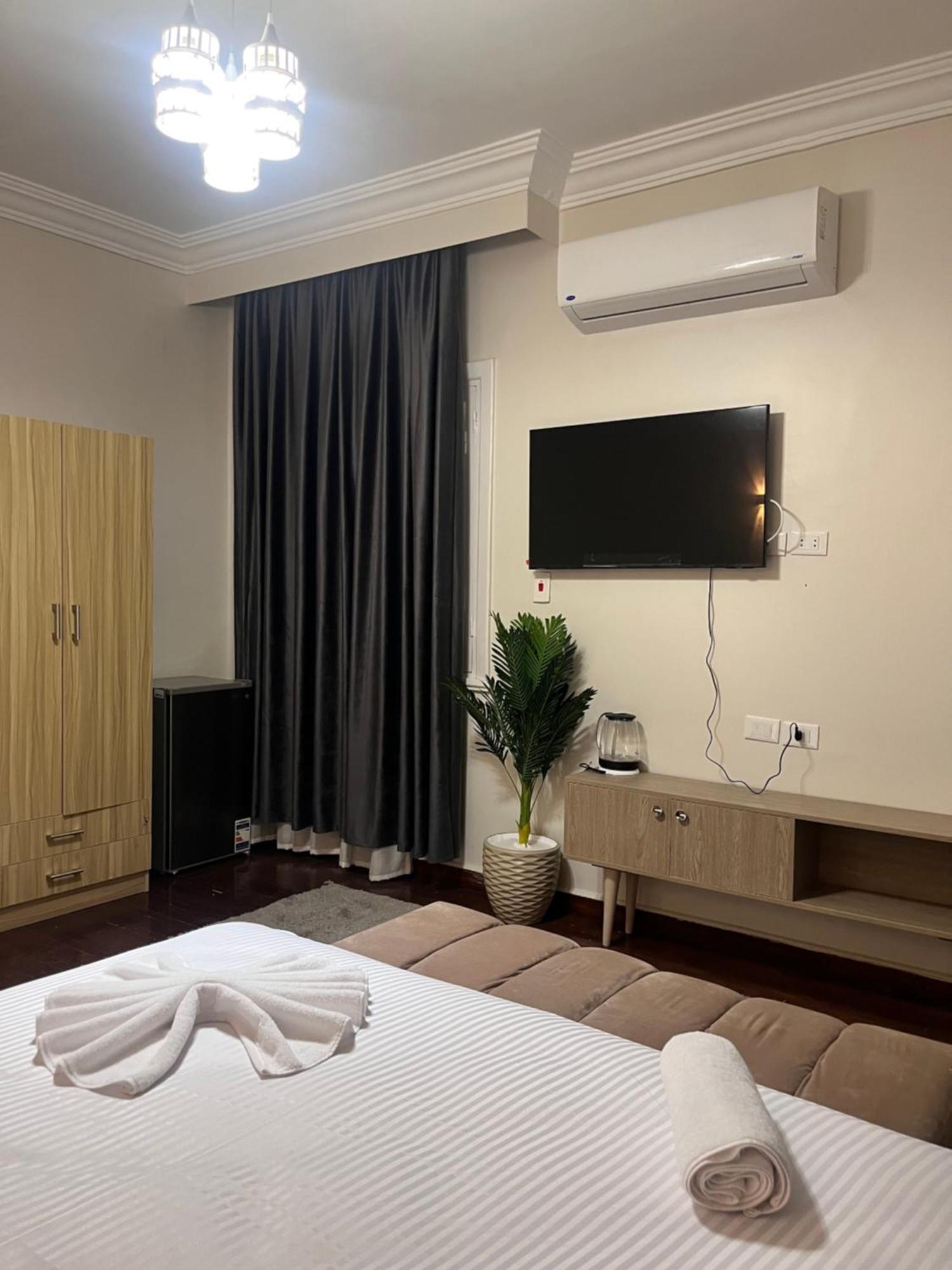 Triple Garden View Hotel カイロ エクステリア 写真